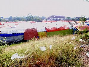 s-20111219 laos (23).jpg